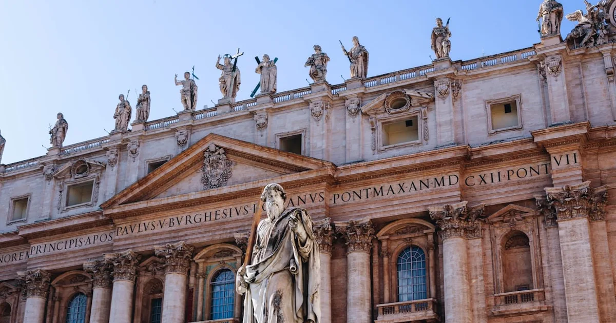 La vocación espiritual del Papa: Más allá de la política