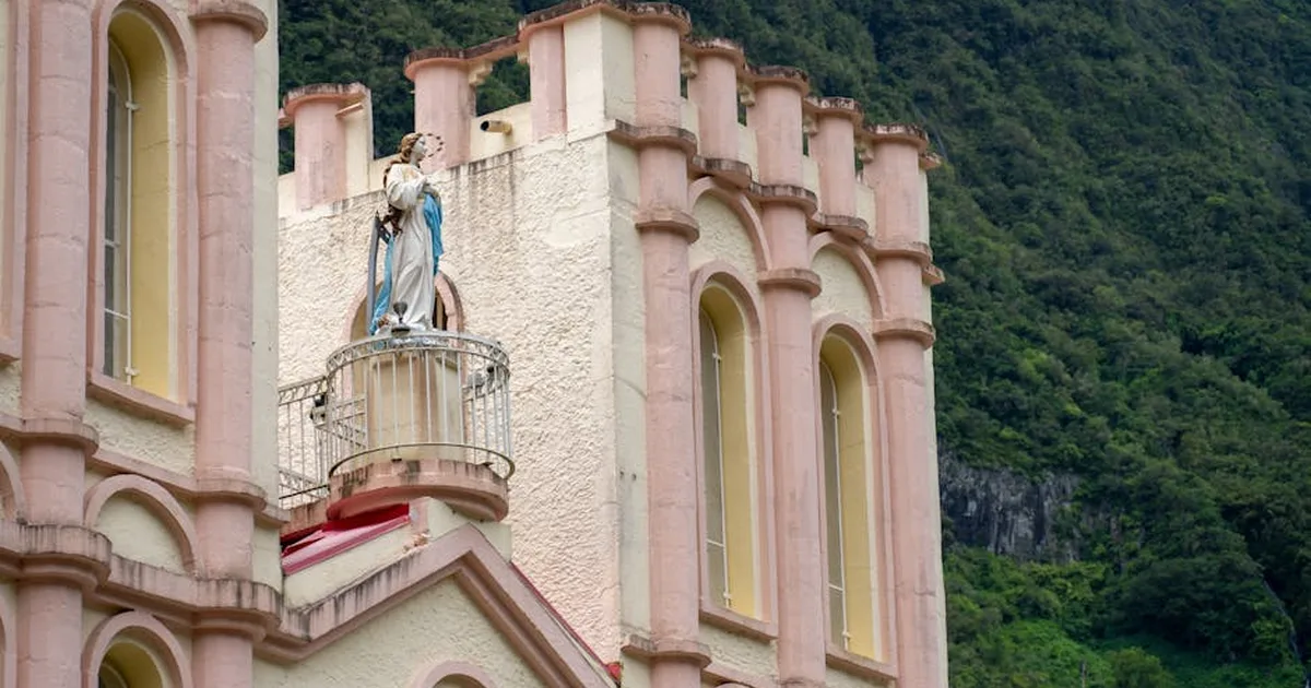 San Luis María Grignion de Montfort: el santo que enseñó el amor a la Virgen