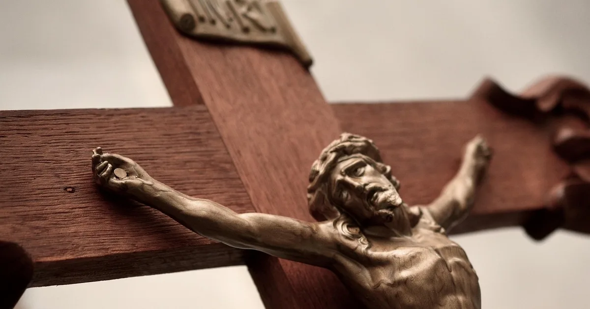 Pope Leo XIV's Cameroon Journey: Building Bridges of Peace and Hope