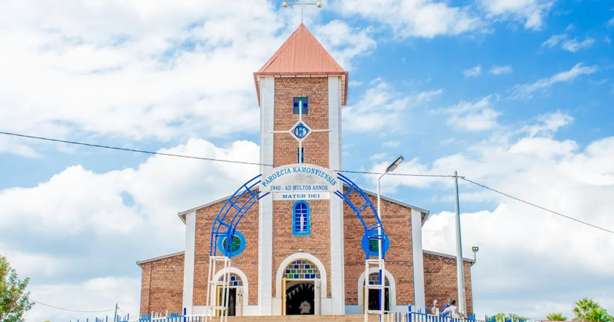 El Papa León XIV en Guinea Ecuatorial: Un llamado a la justicia en medio de contrastes