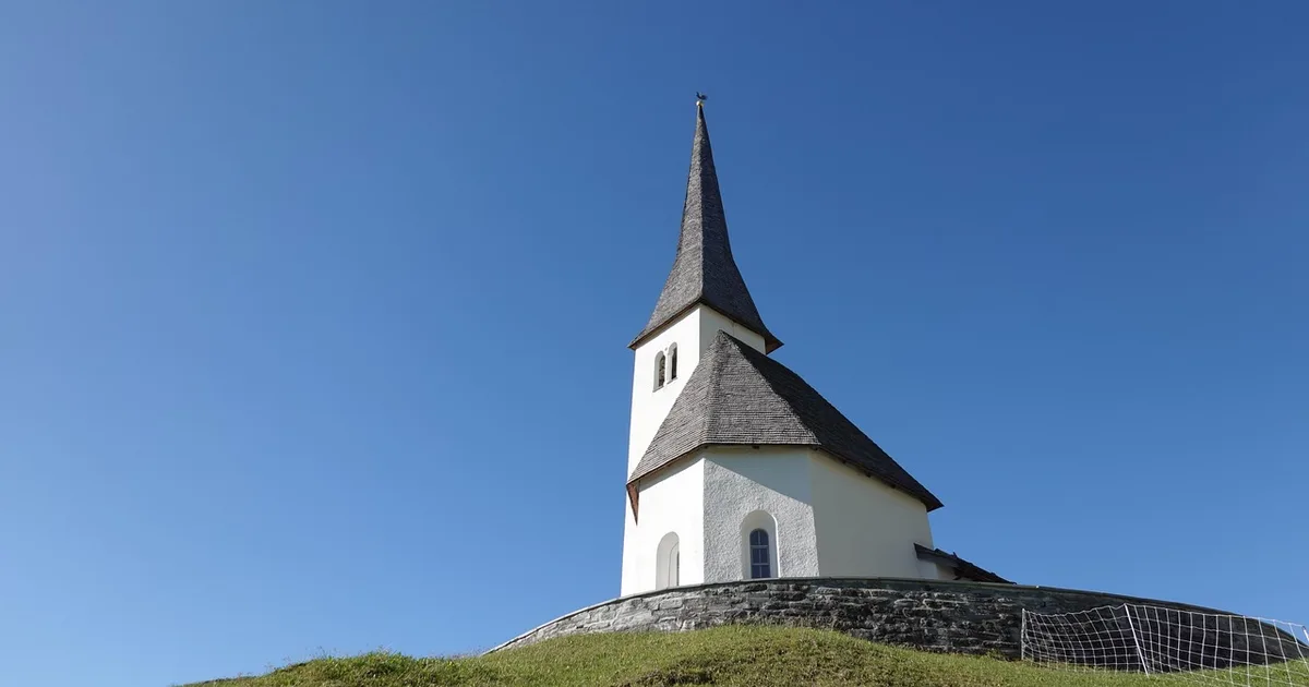 El llamado de la Iglesia en tiempos de división: ¿Debemos separar fe y política?