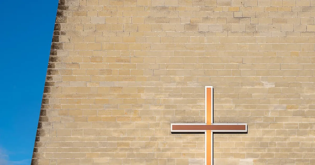 Esperanza cristiana más allá de los muros derribados