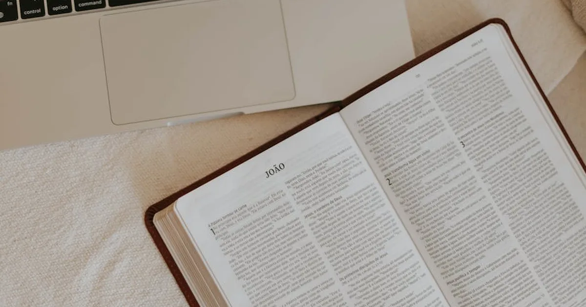 Más Allá de la Máquina: ¿Qué Nos Hace Humanos Según la Biblia?