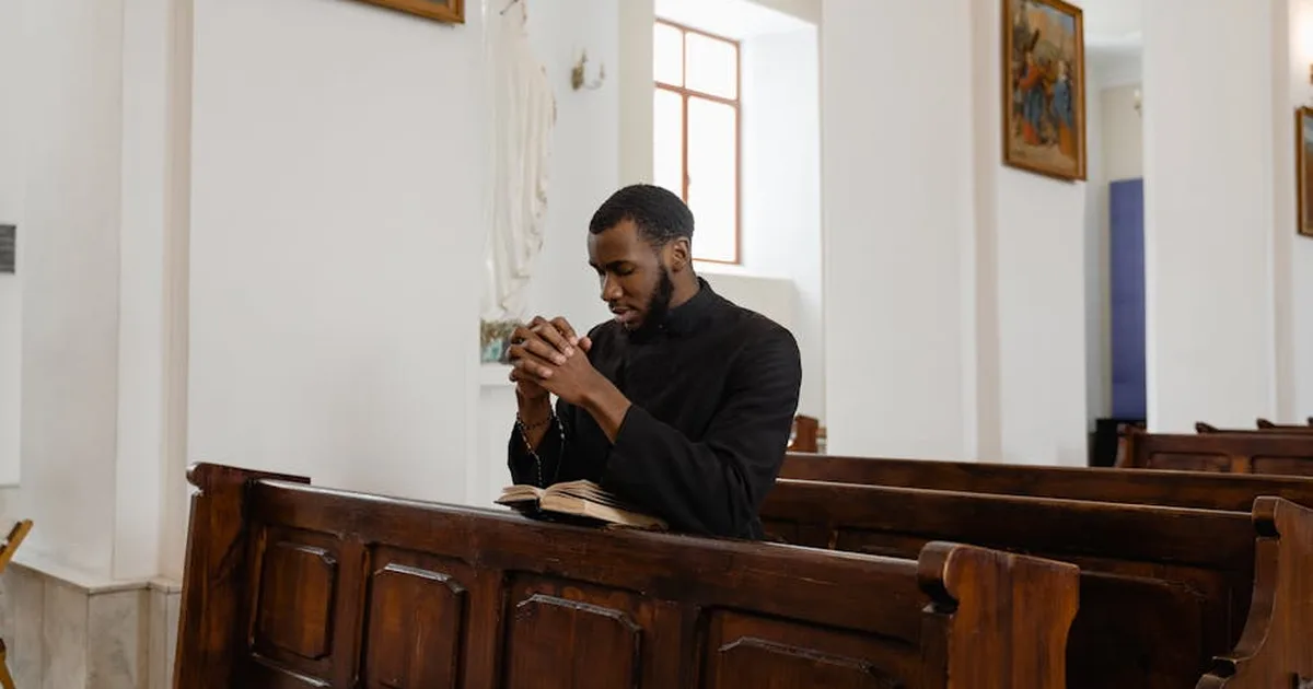 Cuidado e Esperança: Apoio aos Sacerdotes em Momentos de Crise