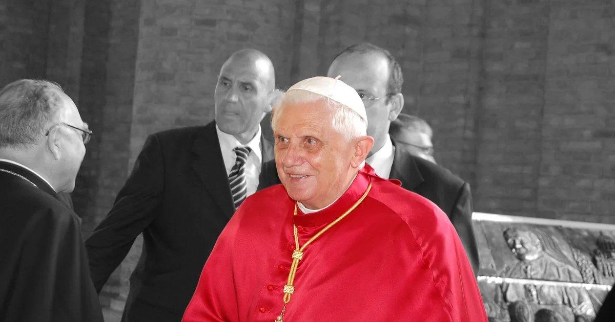 Centenário de Bento XVI: Celebrações mundiais destacam seu legado teológico