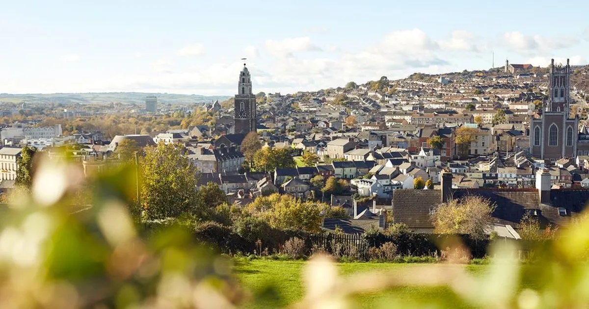 Cuando no encuentras una iglesia: una lección de fe en un pueblo irlandés