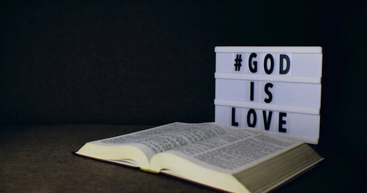 Consolo no Amor Eterno de Deus: Um Guia Devocional para o Coração