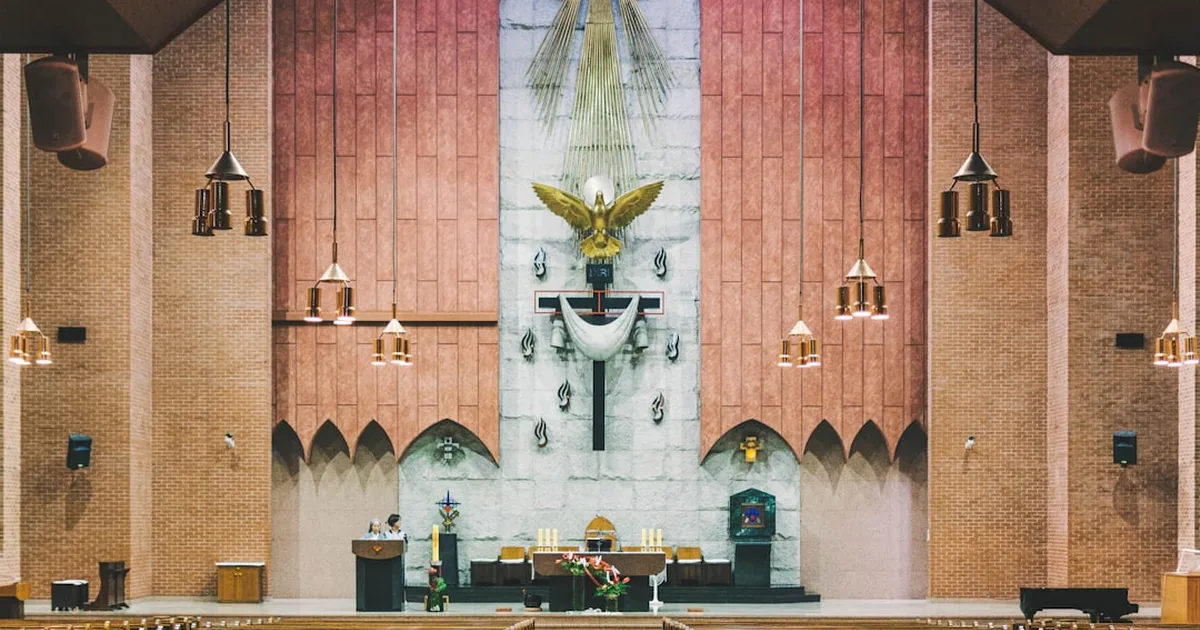 O legado vivo do Papa Francisco: Uma Igreja transformada pelo acolhimento e misericórdia