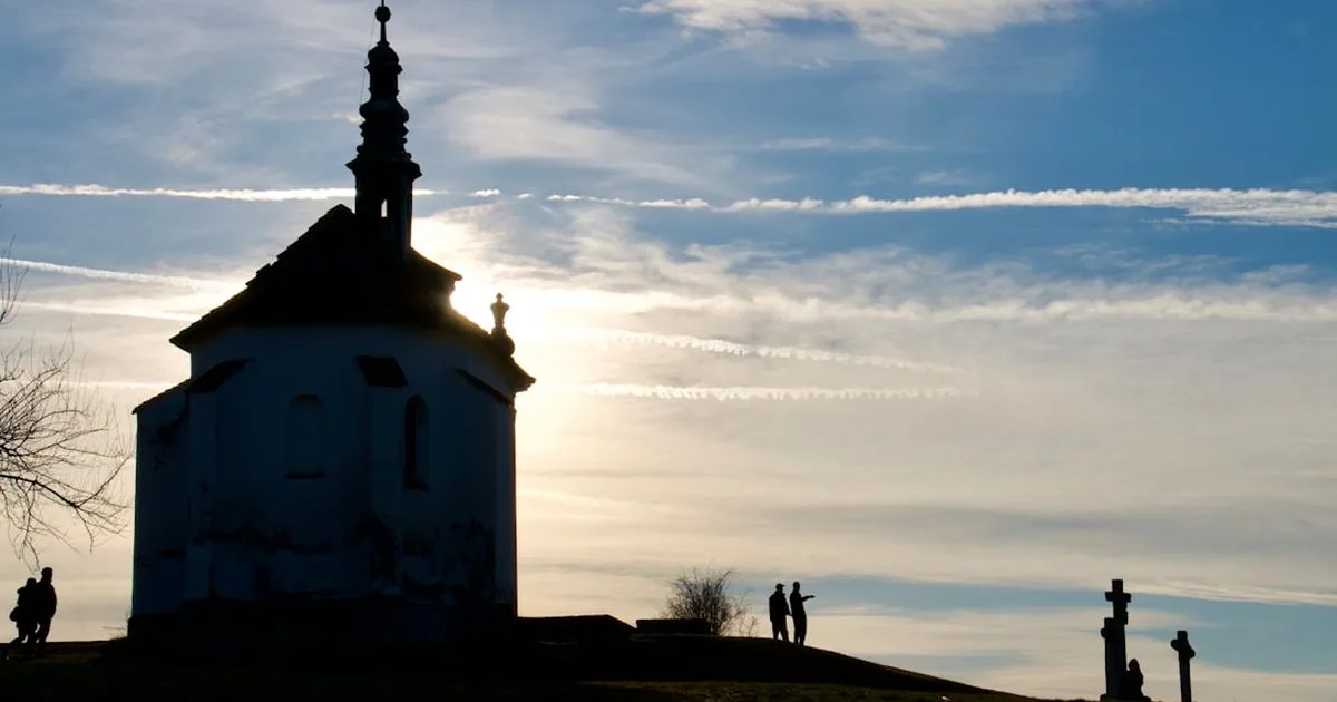 El Camino de Salvación: La Gracia de Dios Transforma Nuestras Vidas