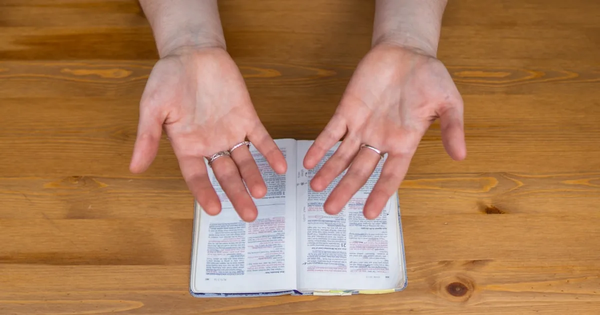 How to Pray for Healing for Someone: A Christian Guide