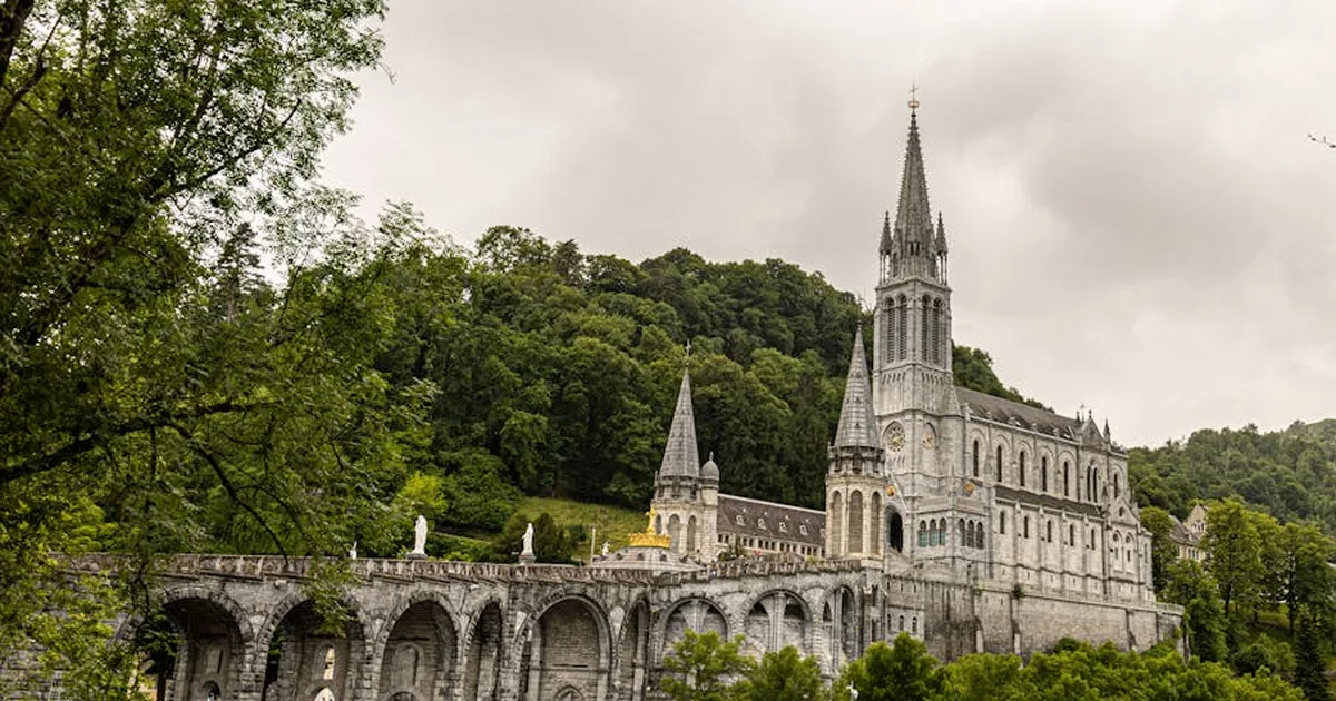 El Papa León XIV visitará Francia: esperanza y renovación para la Iglesia