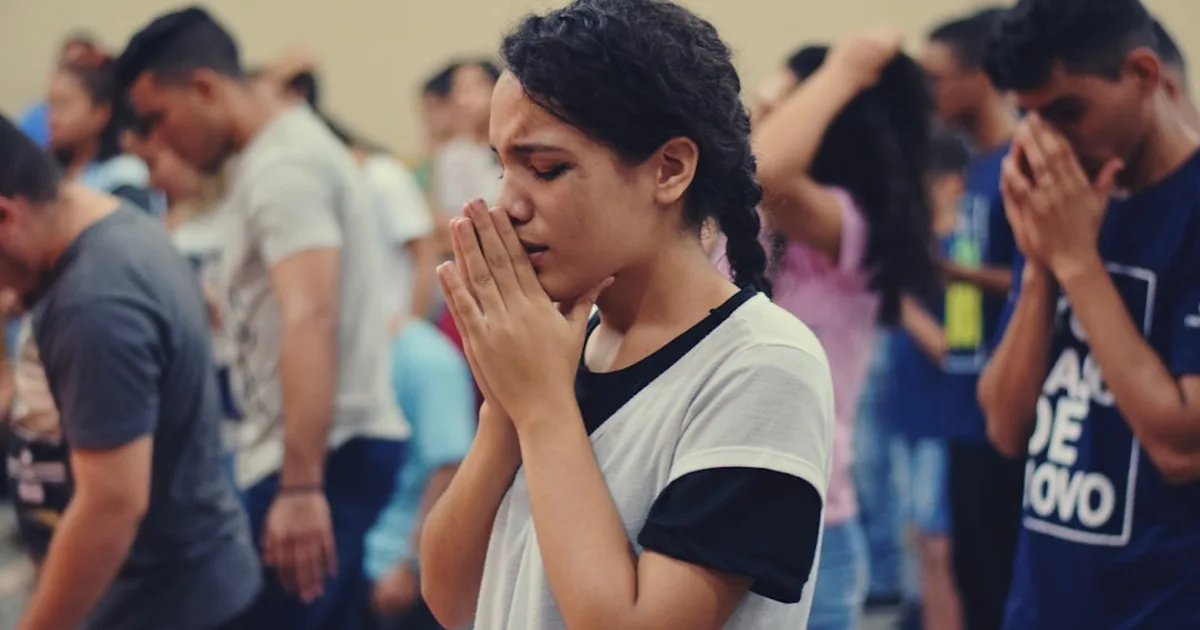 La consolazione di Cristo nella sofferenza: scoprire la speranza nella fragilità umana