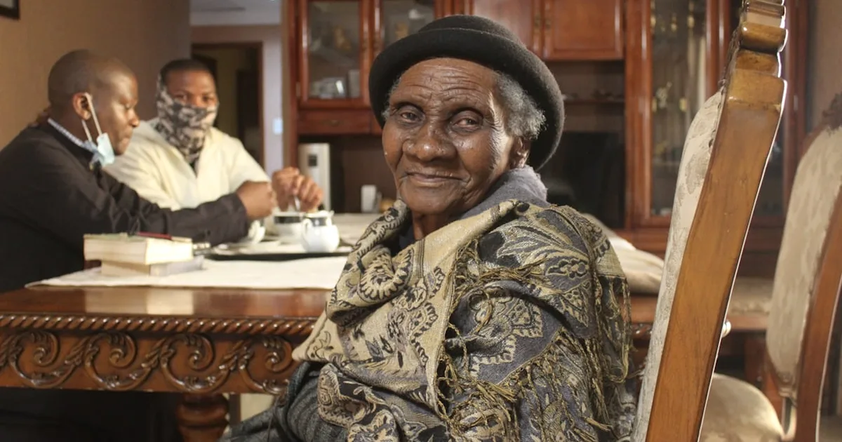 La peregrinación africana del Papa León XIV: Un faro de esperanza para comunidades en dificultad