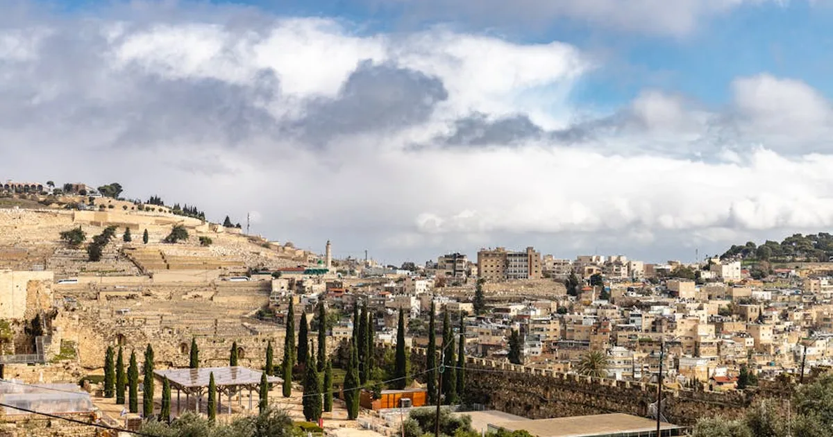 O Chamado para Abençoar Israel: Uma Aliança com as Promessas Eternas de Deus