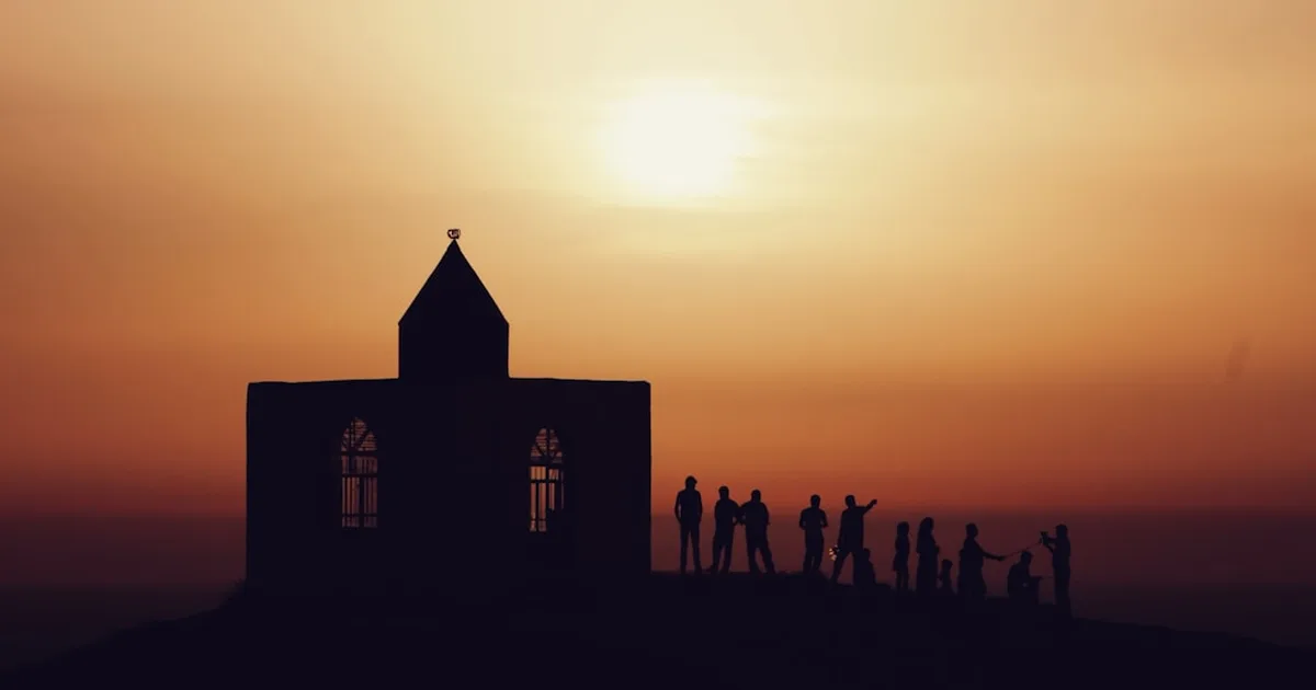 Esperança inabalável: A fé dos cristãos iranianos em meio à perseguição