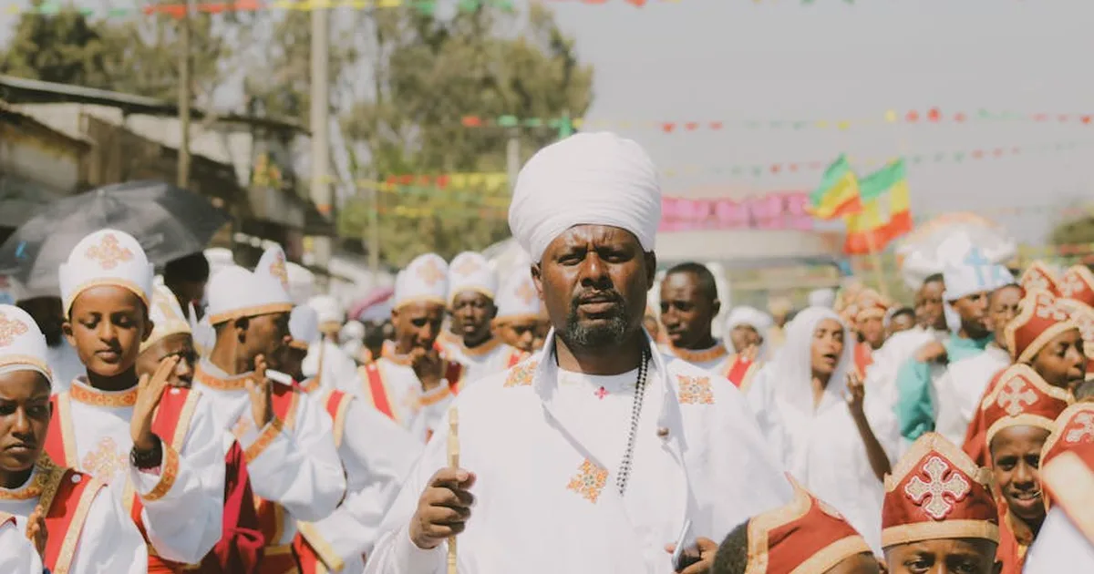 Papa Leone XIV in Camerun: La Pace Nasce dall'Amore per il Prossimo