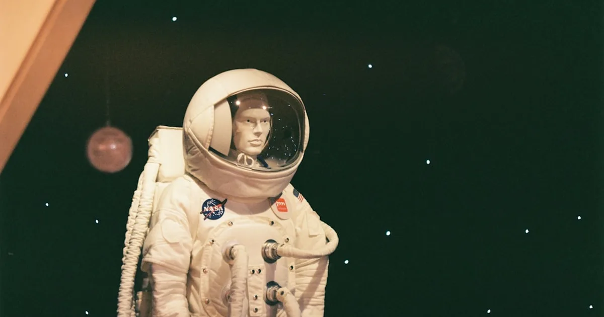 Un astronauta descubre a Dios en el cosmos: El testimonio de fe de Victor Glover tras la misión Artemis II