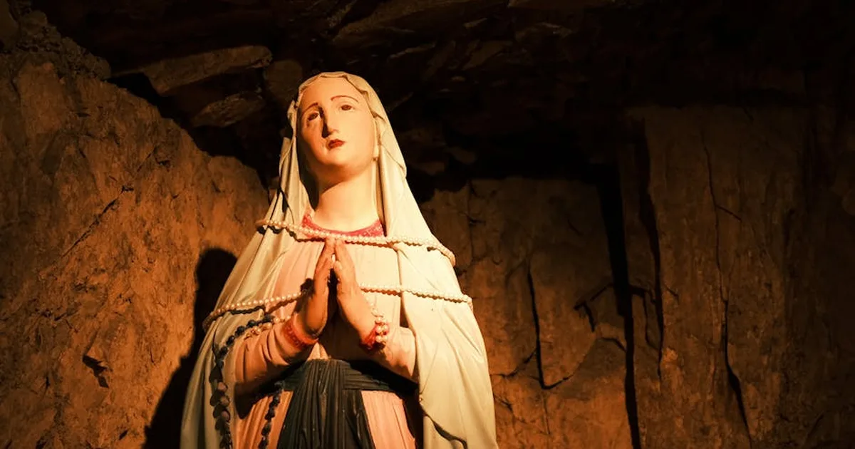 León XIV en Angola: El Rosario como camino de amor y unidad cristiana