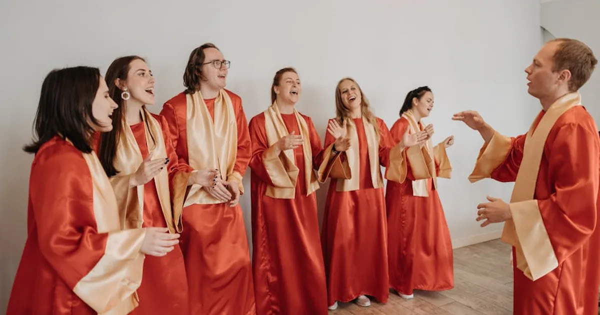 Musica in Chiesa: Quando è Davvero Sacra? Riflessioni per i Fedeli