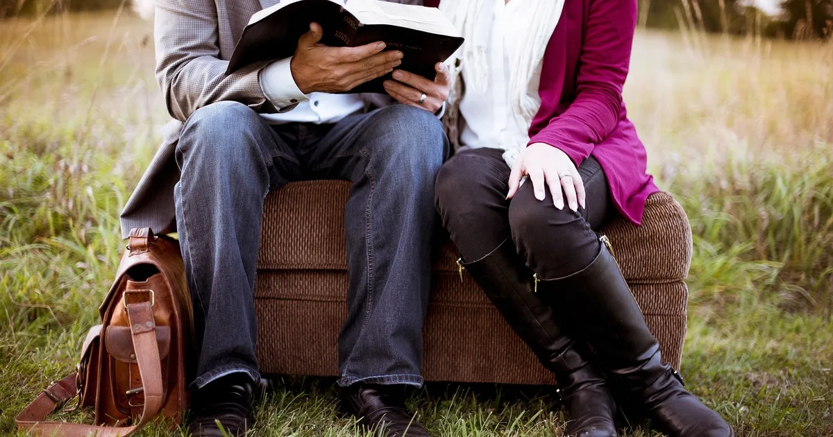 5 Versículos Clave para Fortalecer tu Matrimonio