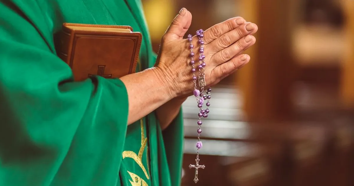 El Rosario: Un Camino de Oración para Todos los Cristianos