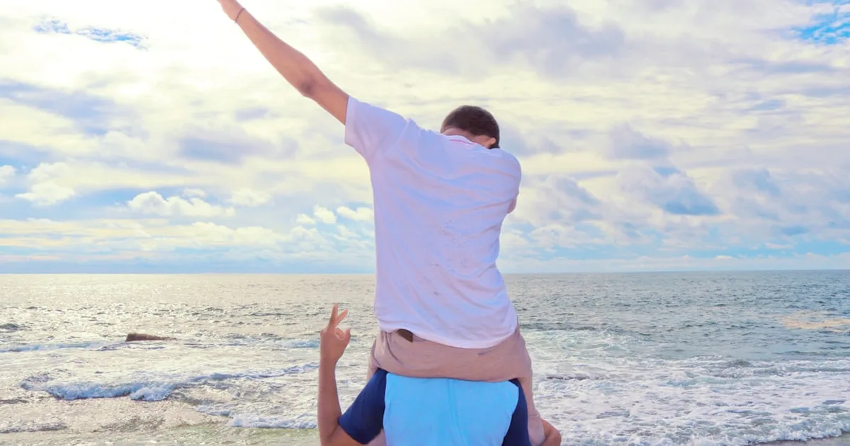 The Gift of a Faithful Friend: A Devotional About Friendship