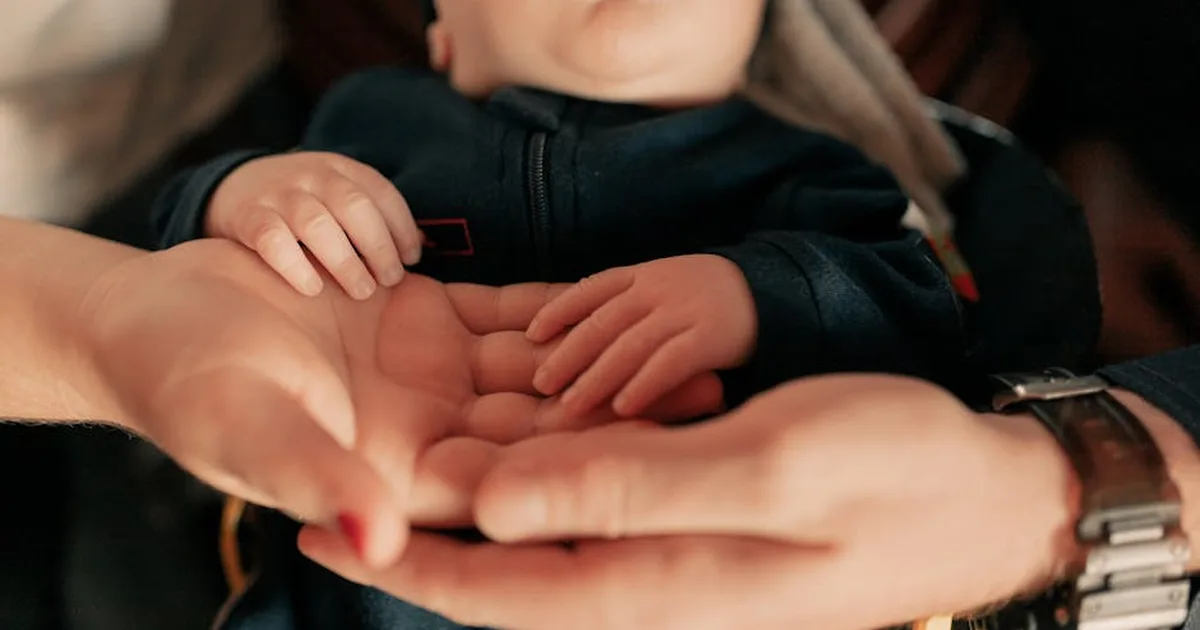 La Famiglia Cristiana: Un Dono da Custodire e Proteggere