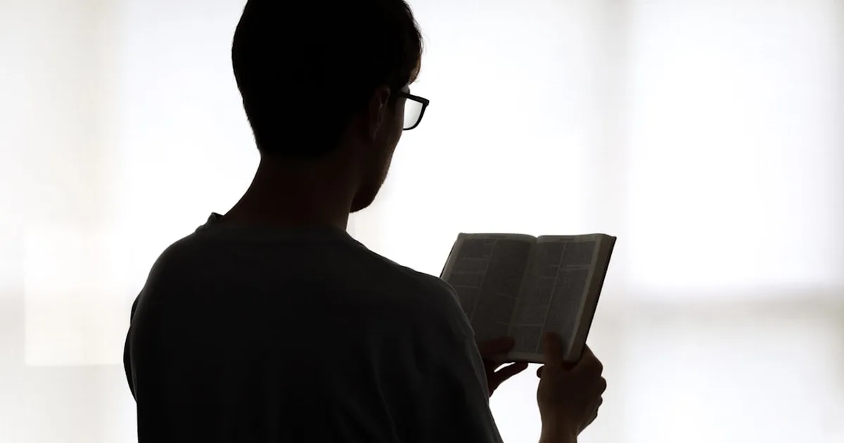 Cuando Sientes a Dios Lejano: Esperanza en Tiempos de Sequía Espiritual