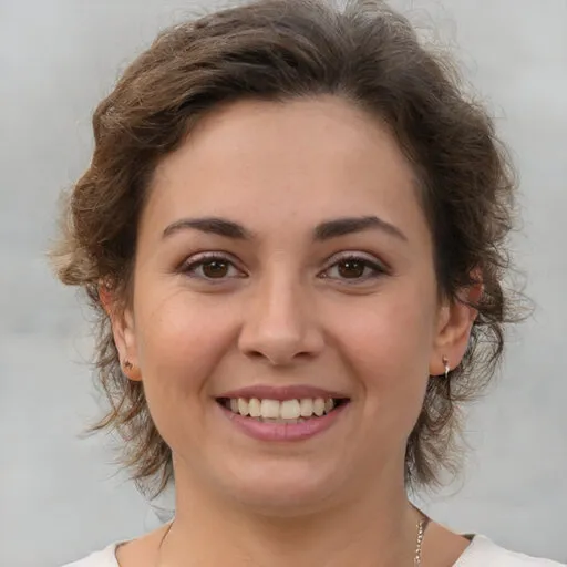 María del Carmen Salazar