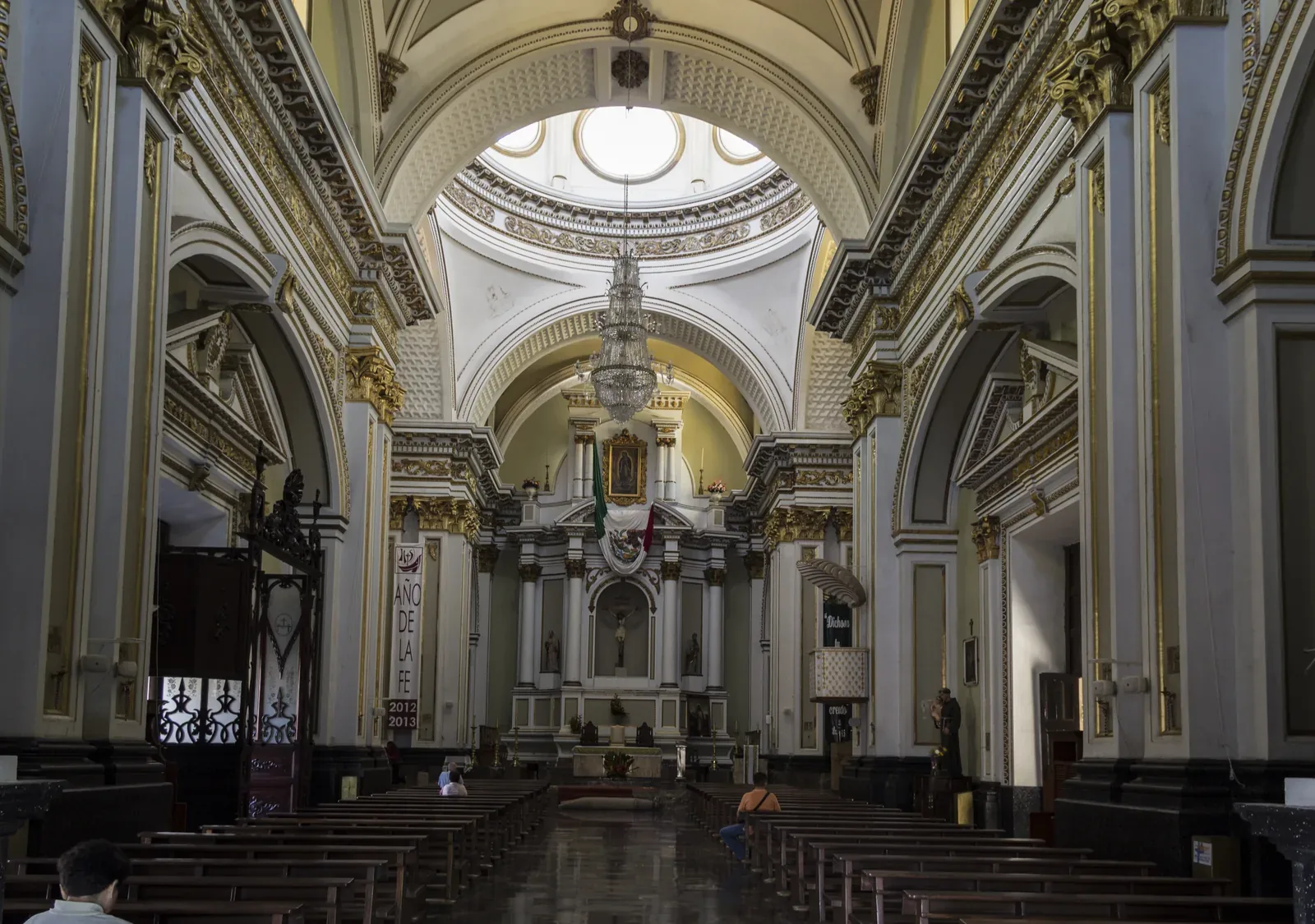Catedral Basílica de Nuestra Señora de Guadalupe (Colima) — This is a photo of a monument in Mexico, identified by ID