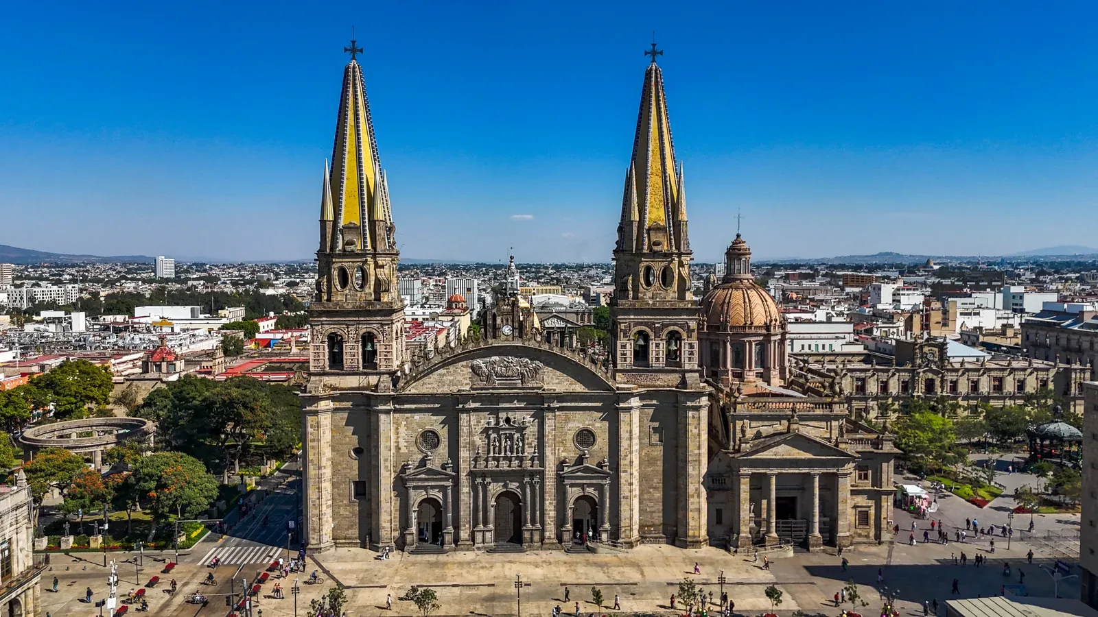 Catedral de Guadalajara — Guadalajara Metropolitan Cathedral aerial photo taken with a drone, Guadalajara, Jalisco, Mexico.