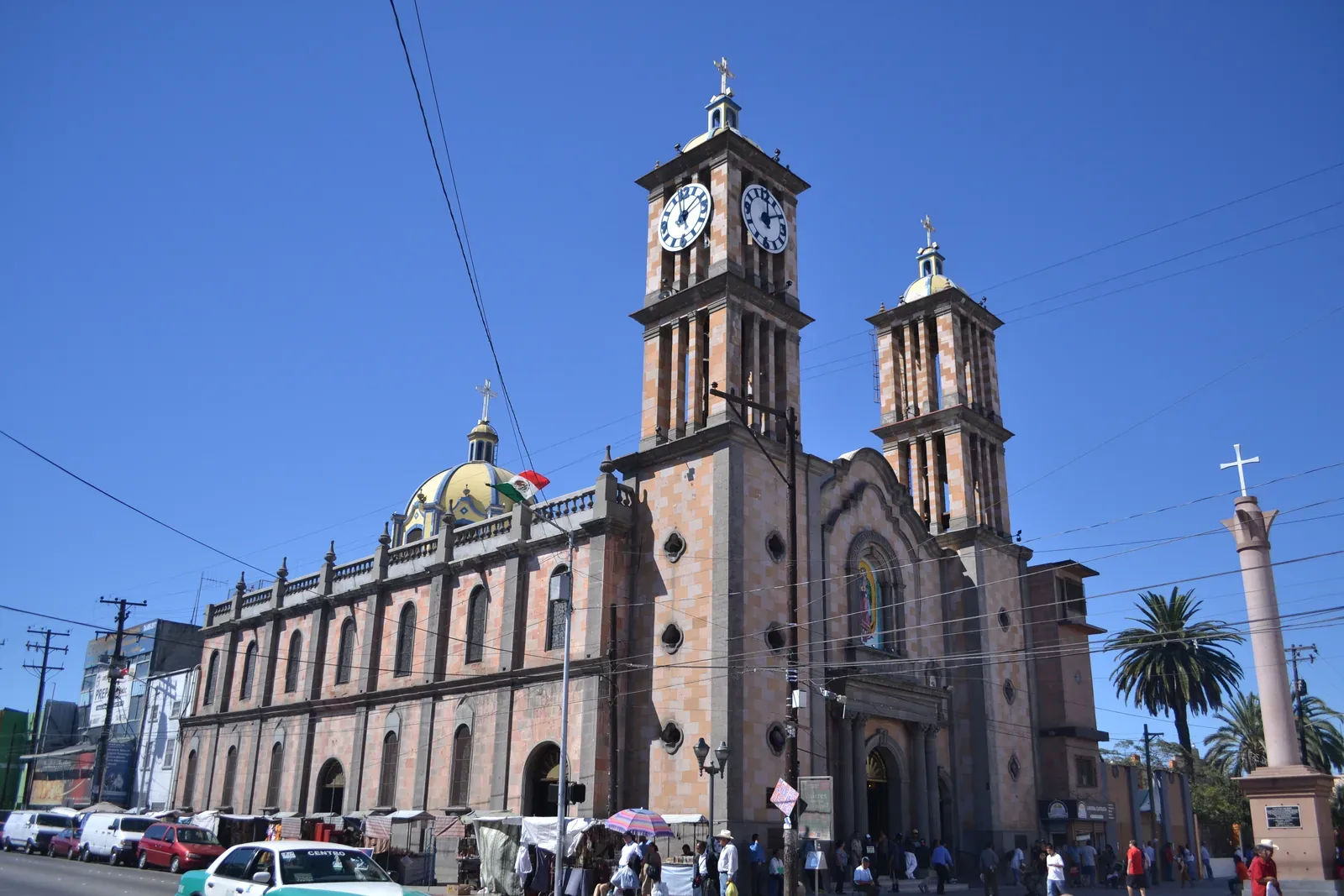 Catedral de Nuestra Señora de Guadalupe — This is a photo of a monument in Mexico, identified by ID