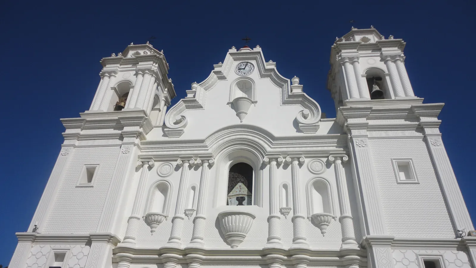Santuario de Nuestra Señora de Juquila — This is a photo of a monument in Mexico, identified by ID